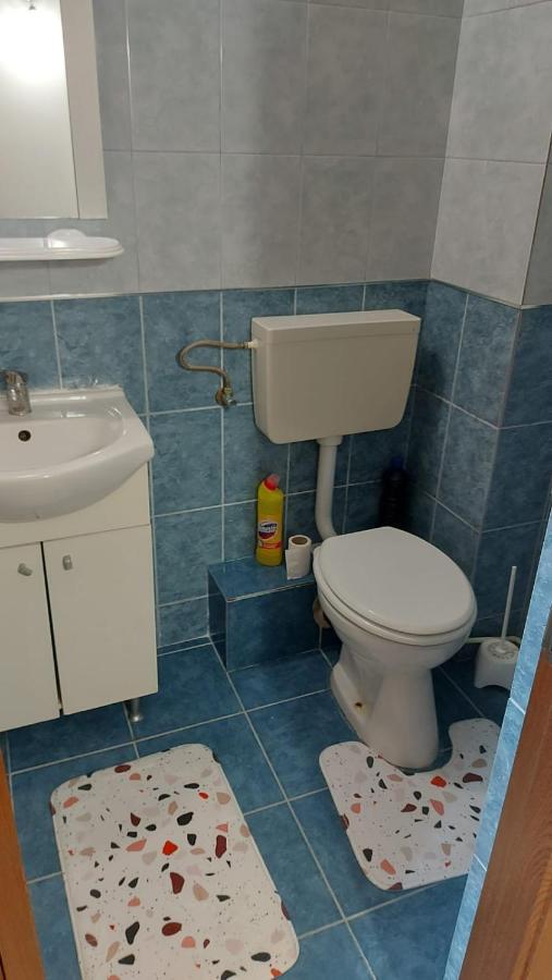 Apartamento Garsoniera Bia Braşov Exterior foto