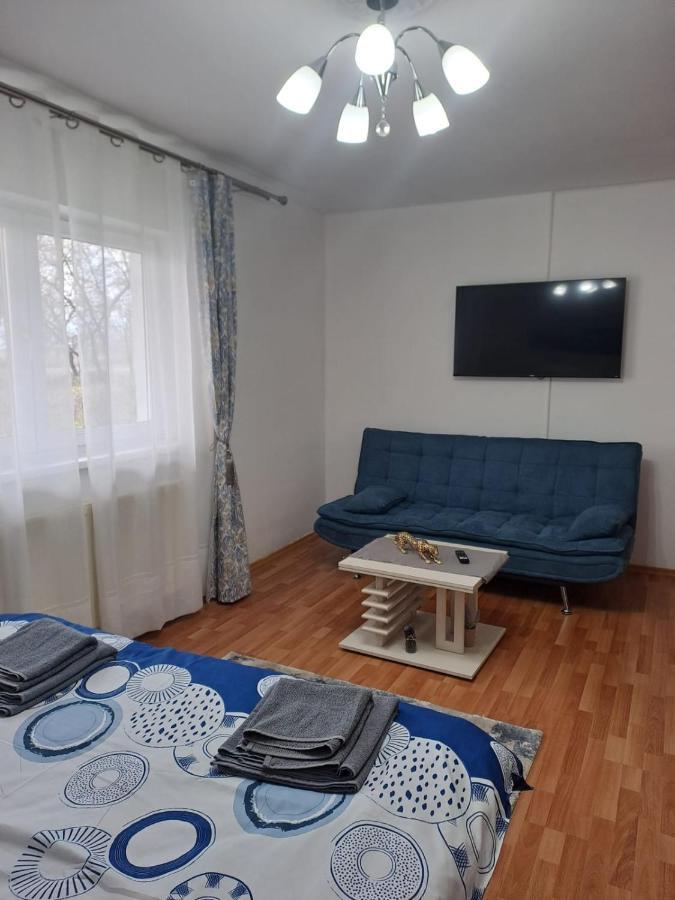 Apartamento Garsoniera Bia Braşov Exterior foto